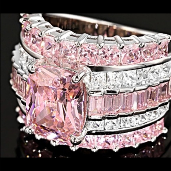 Hard to Capture the Beauty! - Picture 6 of 8